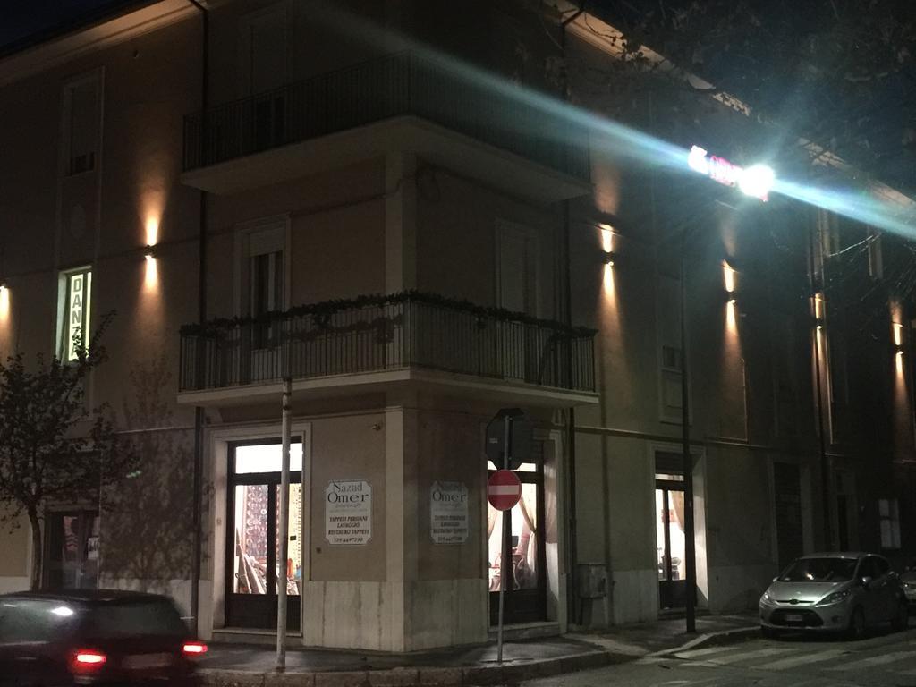 Casina Dei Marsi Acomodação com café da manhã Avezzano Exterior foto